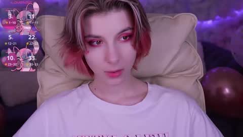 haylaamber online show from 02.15.25