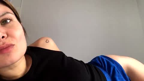 Hayle online show from 10.14.25