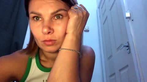 Hayle online show from 10.15.25