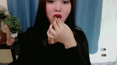 Snapshot of haylee_slut chatting on 01.02.25 haylee online show from 01.02.25
