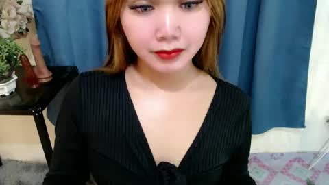 Snapshot of haylee_slut chatting on 01.19.25 haylee online show from 01.19.25