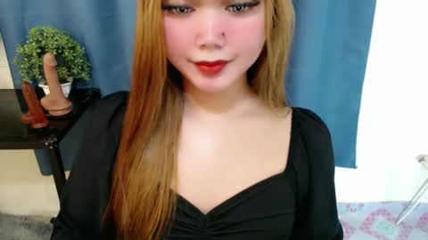 Snapshot of haylee_slut chatting on 01.24.25 haylee online show from 01.24.25