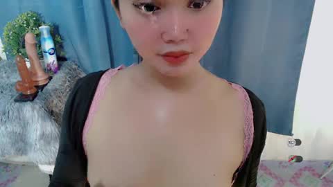 Snapshot of haylee_slut chatting on 02.21.25 haylee online show from 02.21.25