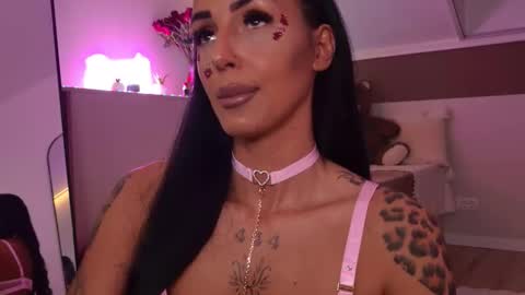 Snapshot of hayleybabe4 chatting on 02.14.26 Hayley online show from 02.14.26