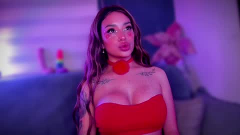 Marie online show from 01.30.25