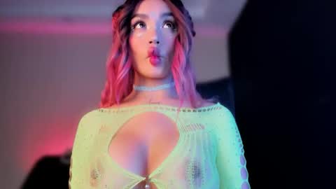 Marie online show from 09.23.25