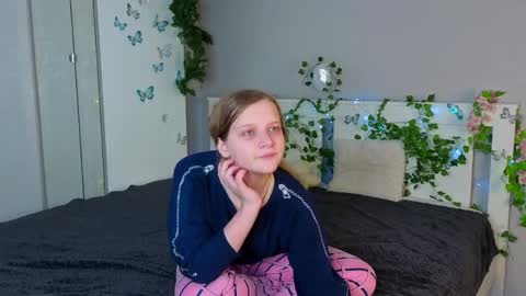Jenny online show from 03.30.26