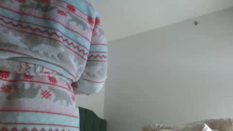 Hazel online show from 01.06.25