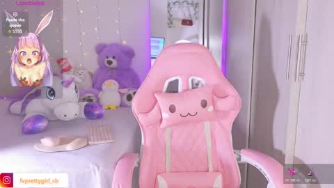 Snapshot of hazelbabee_ chatting on 01.19.26 Lynn online show from 01.19.26