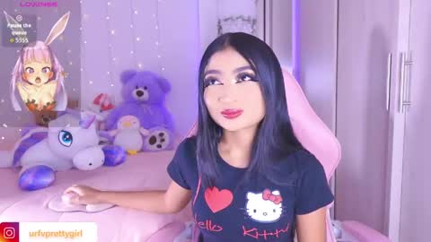 Snapshot of hazelbabee_ chatting on 05.10.26 Lynn online show from 05.10.26