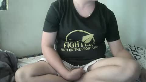 Snapshot of hazeldhane chatting on 01.27.25 hazeldhane online show from 01.27.25