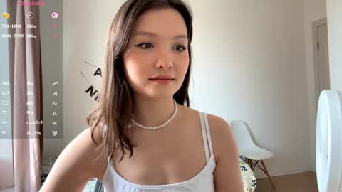 Snapshot of hazelhartshorn chatting on 06.03.26 Kira online show from 06.03.26