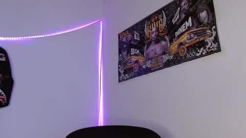 hazlan_420 online show from 02.18.26