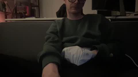 hchappel19 online show from 10.07.25