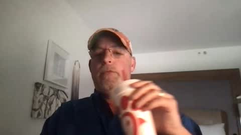 Snapshot of hdeuce22 chatting on 02.19.25 Hdeuce22 online show from 02.19.25