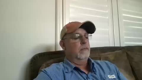 Snapshot of hdeuce22 chatting on 09.22.25 Hdeuce22 online show from 09.22.25