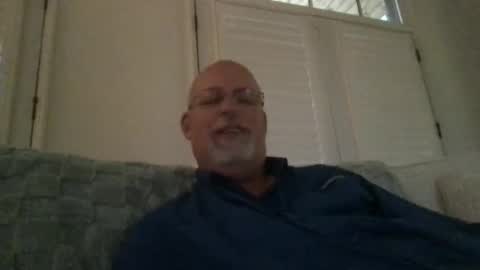 Snapshot of hdeuce22 chatting on 10.05.25 Hdeuce22 online show from 10.05.25