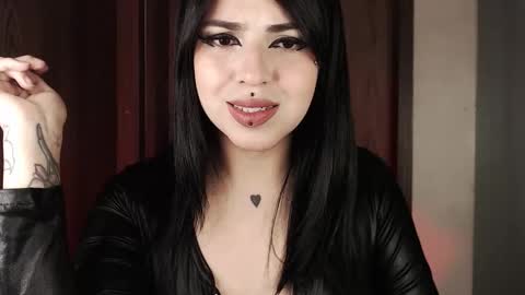 HEATHER DEMONZX   Please help me to reach 100 thumbs up online show from 01.10.26