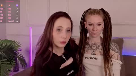 Hi everyone i am Alice pls dont be rude   fav patterns 77  99  111  222  333 online show from 10.22.25