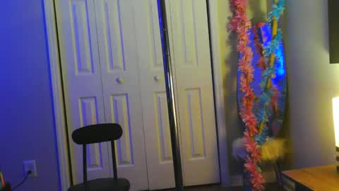 Heavenllyy online show from 06.07.26