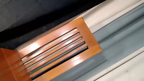 Mickey online show from 10.21.25