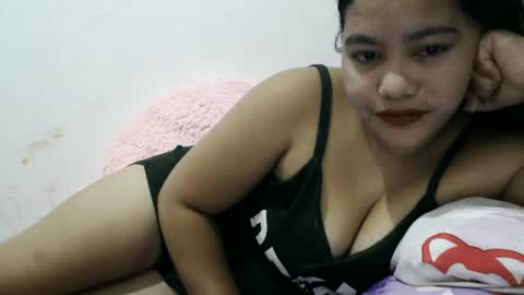 heavenlyeyes69 online show from 02.23.25