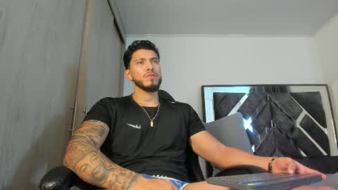 Snapshot of heavy_thor chatting on 07.12.26 Thor online show from 07.12.26