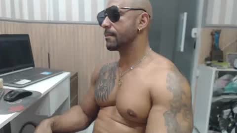 Snapshot of hebertgomes chatting on 12.02.24 hebertgomes online show from 12.02.24
