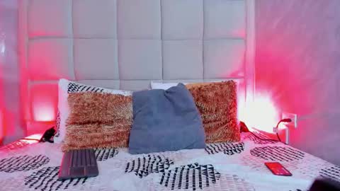 Keira Hecate online show from 02.17.26