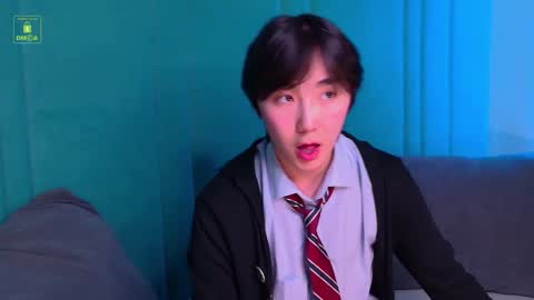 HEEJIN online show from 11.23.25