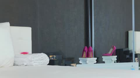 Helen online show from 01.22.25