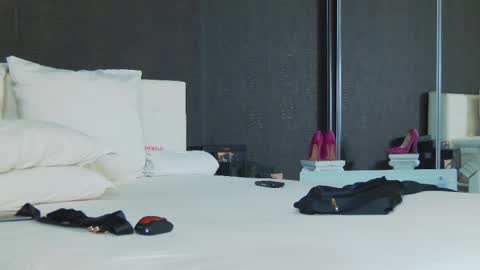 Helen online show from 02.26.25