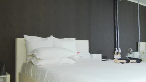 Helen online show from 09.09.25