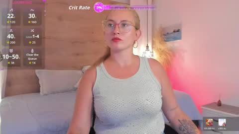 Snapshot of heidishayk chatting on 05.19.26 ANTARA REY online show from 05.19.26