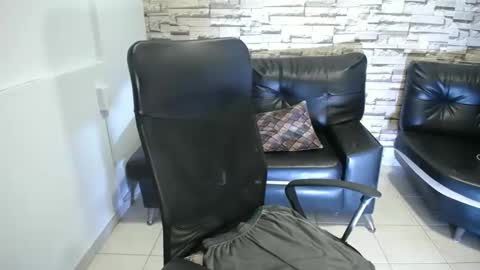 Heidy Sumers online show from 04.14.26