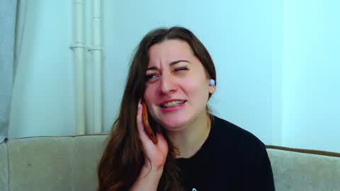 helen_adams_ online show from 01.06.25