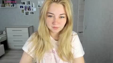 Helen sven online show from 06.17.26