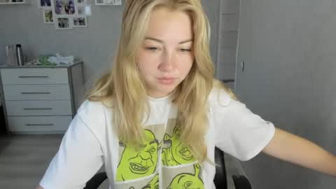 Helen sven online show from 06.30.26