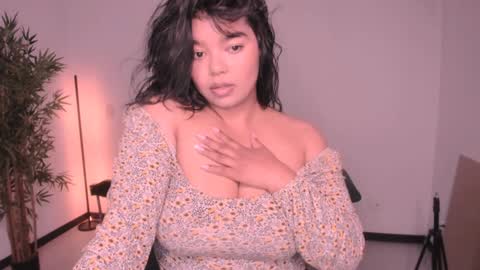 helen_miller online show from 12.29.24