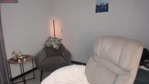 helen_miller online show from 01.23.25