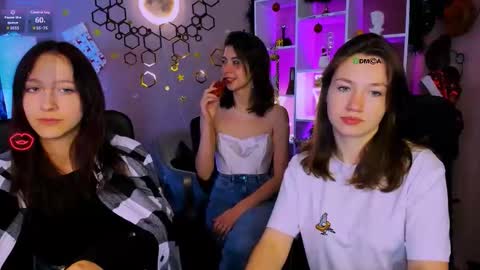 Snapshot of helen_shineee chatting on 01.06.26 helen_shineee online show from 01.06.26