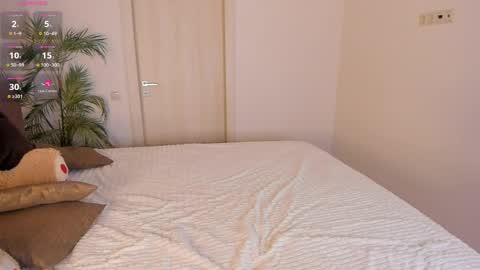 Helen online show from 04.02.26