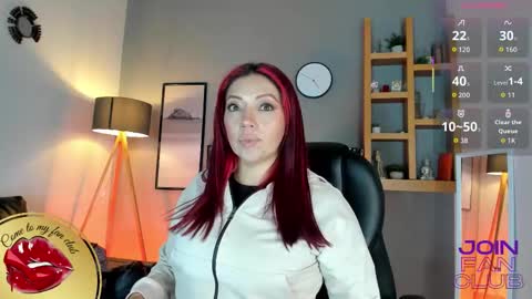 Snapshot of helenaduque_ chatting on 10.15.25 Helena online show from 10.15.25