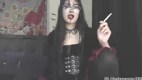 Snapshot of helenamorningstar chatting on 11.01.25 helenamorningstar online show from 11.01.25