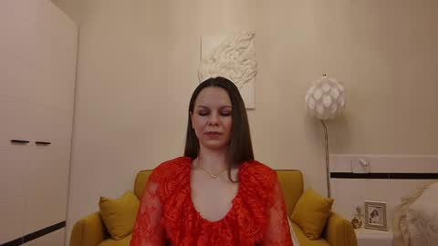 Helen online show from 03.31.26