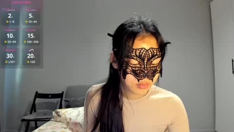 Snapshot of helenblazetrt chatting on 05.26.26 Hi I am Helen online show from 05.26.26