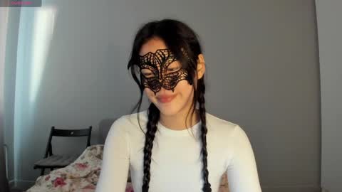 Snapshot of helenblazetrt chatting on 06.02.26 Hi I am Helen online show from 06.02.26