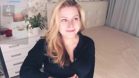 Helena Bonham online show from 02.15.25