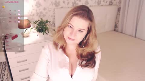 Helena Bonham online show from 10.04.25