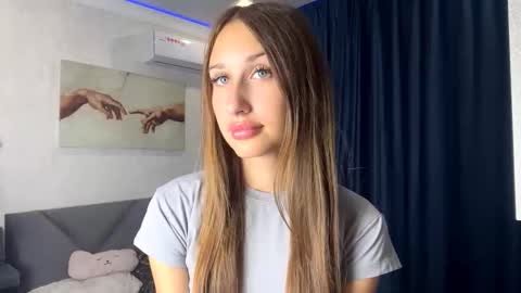 Chloe online show from 09.25.25